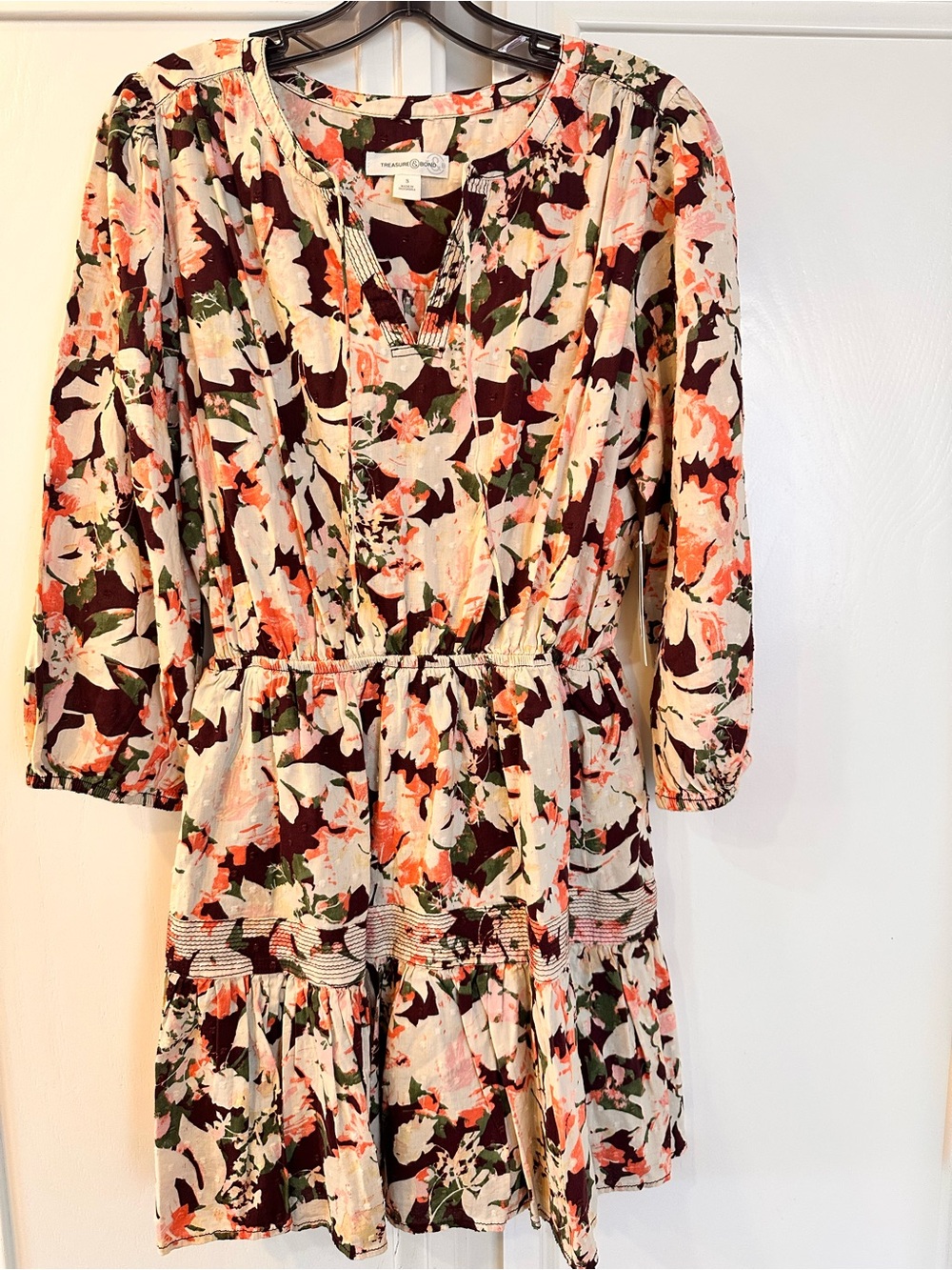 Treasure & bond Burgundy/ivory floral size S NWT